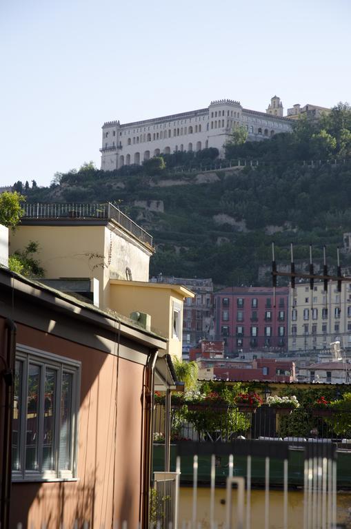 Con Vista Napoli